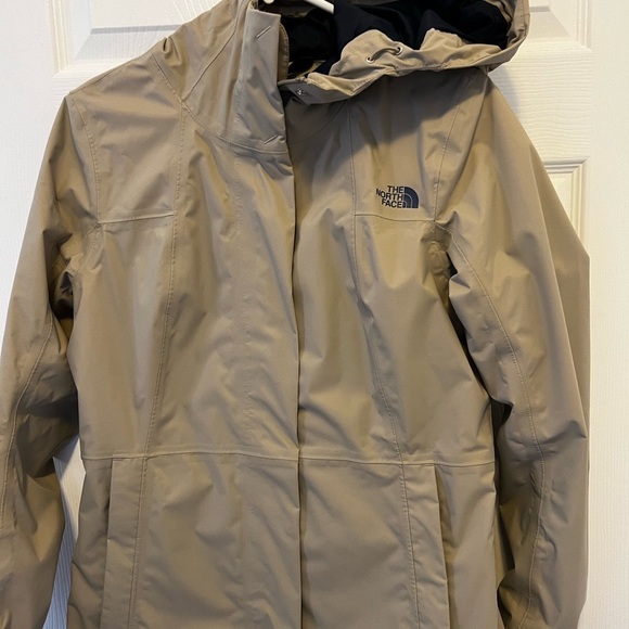 Northface Rain Jacket - Picture 2 of 10